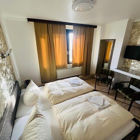 Hotel Ellermann Флото Екстериор снимка